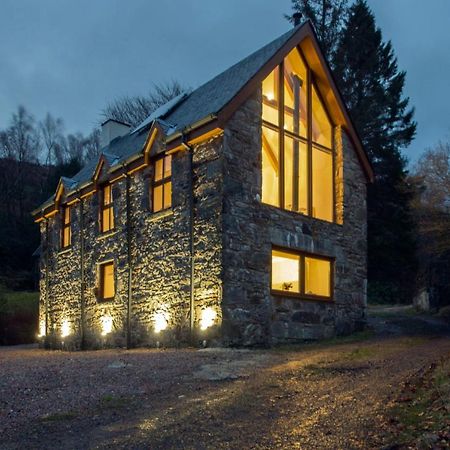 The Armoury Villa Glenfinnan Exterior foto