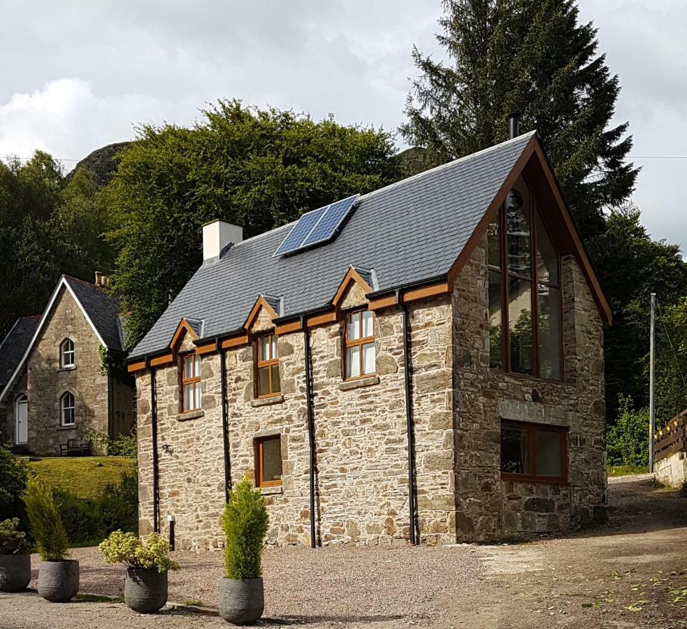 The Armoury Villa Glenfinnan Exterior foto